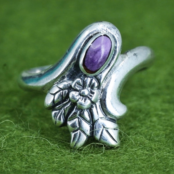 Size 6, vintage Sterling 925 silver handmade floral ring with amethyst, stamped sterling SC