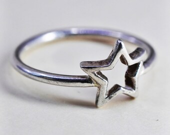 Size 7, vintage Sterling silver handmade ring, 925 star band, stamped 925
