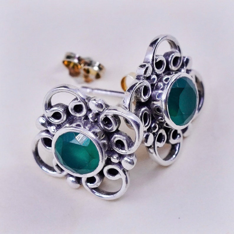 Vintage sterling 925 silver studs minimalist earrings with emerald stamped 925 India NB