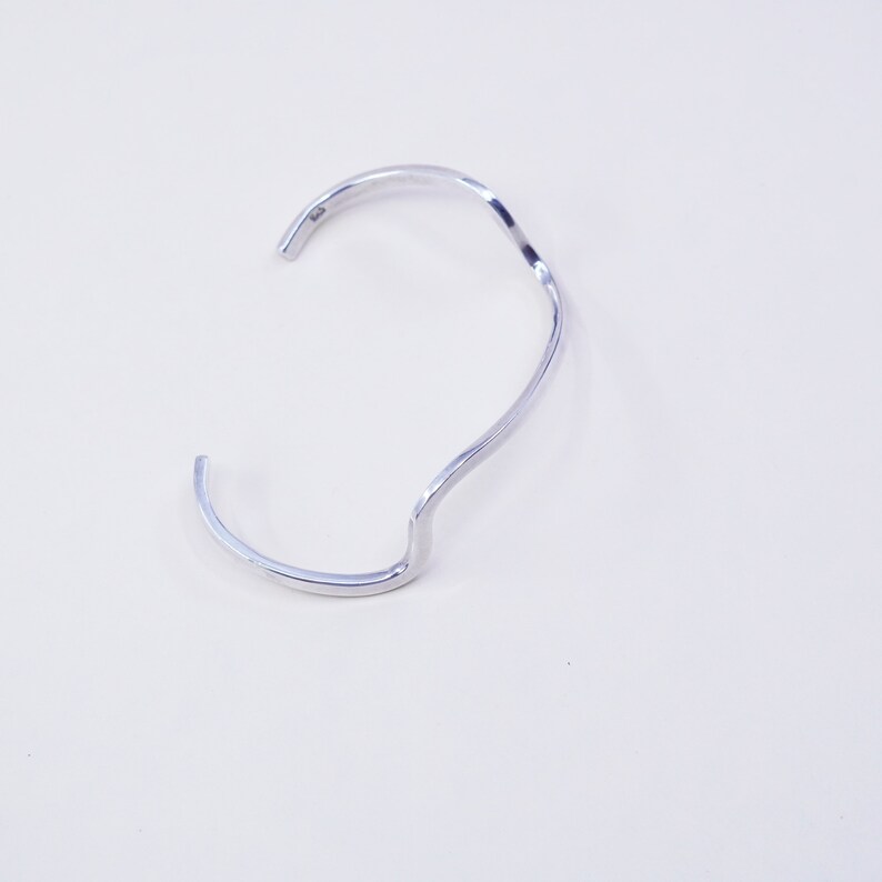 Mexican 925 wavy curvy cuff stamped mexico 925 Vintage sterling silver handmade bracelet 6.75\u201d