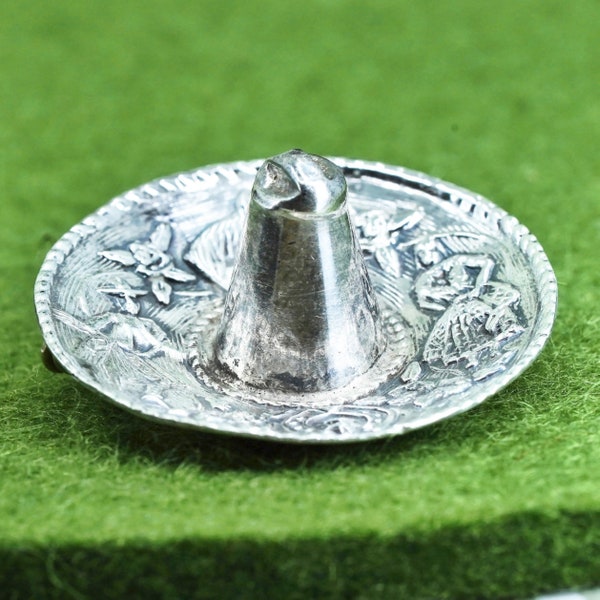 Mexican Hecho en sterling silver handmade pendant, 925 Sombrero Hat brooch, stamped 925 Hecho en Mexico