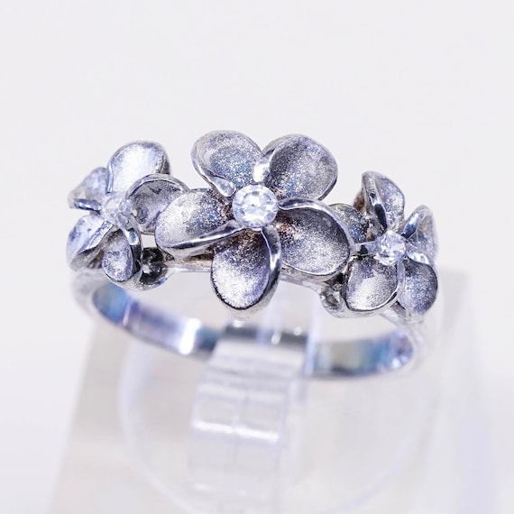 Size 6, Vintage Sterling Silver Plumeria Flower With Crystal Ring