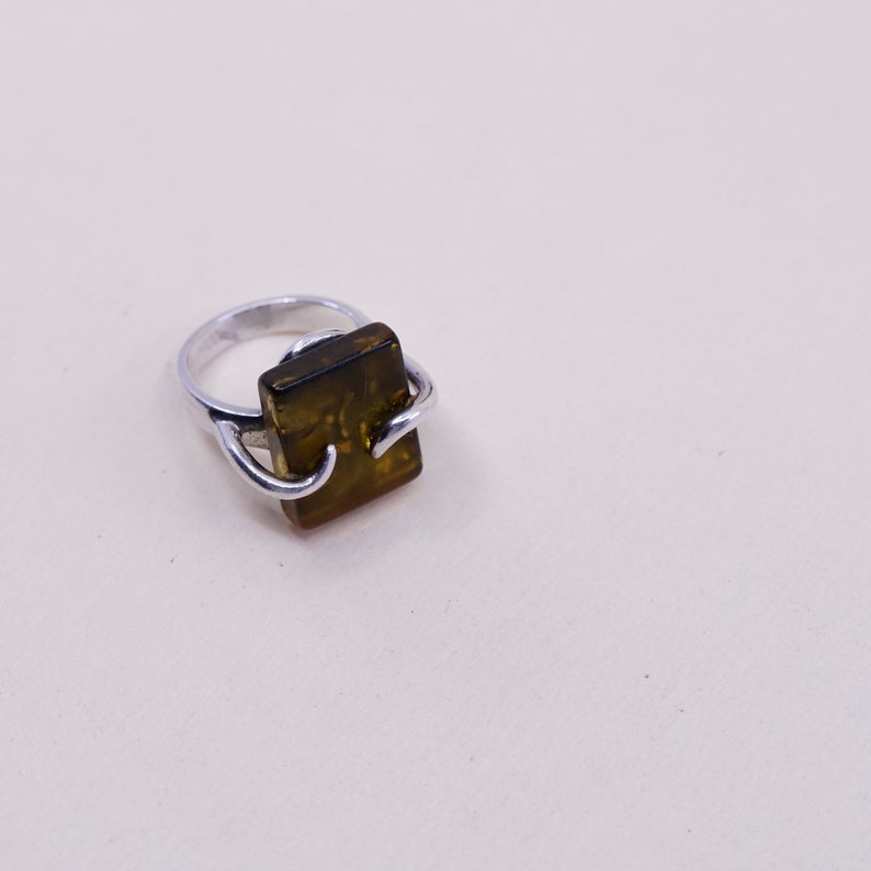 Vintage sterling silver handmade ring stamped 925 Mexico 925 with Amber Size 3.25