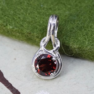 Vintage Sterling silver handmade pendant, 925 knotted ruby charm, silver tested