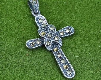 Vintage handmade sterling silver 925 cross pendant with marcasite, stamped 925