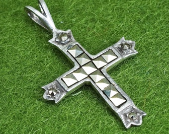 Vintage handmade sterling silver 925 cross pendant with marcasite, stamped 925