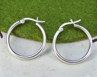 1" Vintage sterling silver bold loop earrings, textured primitive hoops, Stamped 925