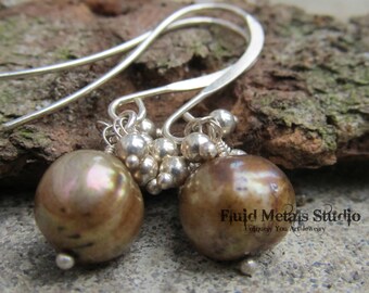 Cocoa pearl and silver drops DE0023