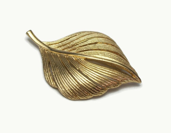 Vintage Gold Leaf or Feather Brooch Gold Tone Sma… - image 8