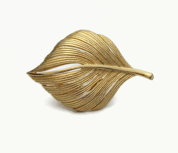 Vintage Gold Leaf or Feather Brooch Gold Tone Sma… - image 6