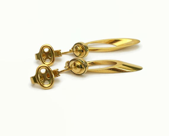 Vintage Crown Trifari Gold Dangle Clip on Earrings - image 4