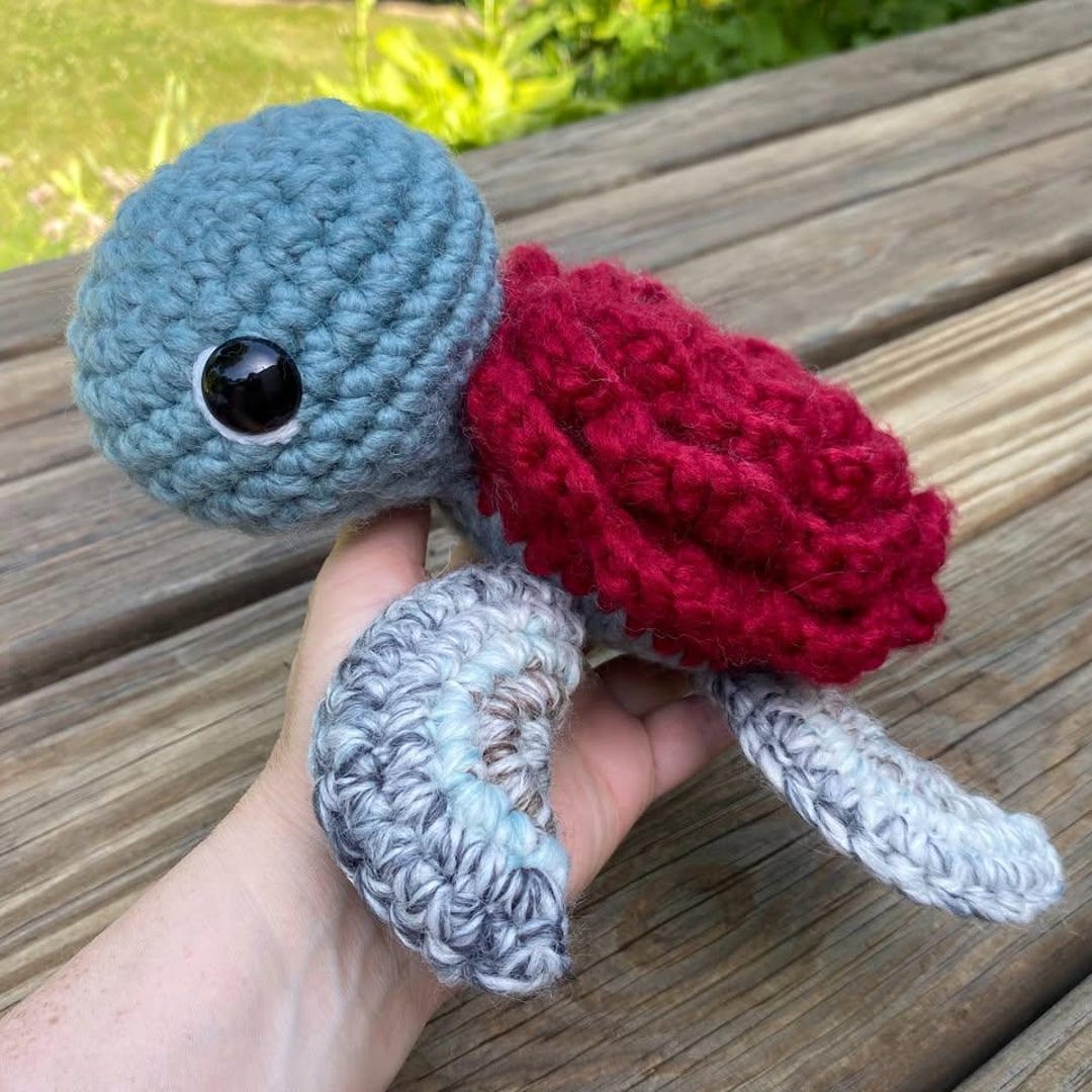 Large Crochet Sea Turtle With Red Flower Shell Chunky Yarn 9
