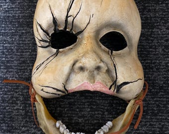 The Hills Run Red Babyface mask - Baby face Doll horror