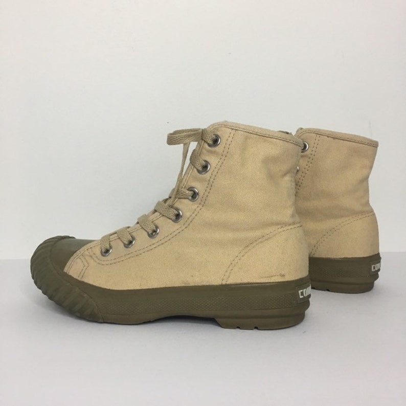 converse high tops size 5.5