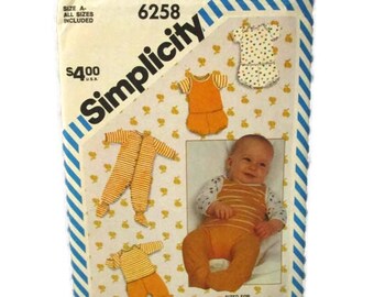 Simplicity 6258 Babies Layette CUT