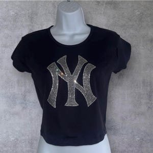 Yankees rhinestone crop t shirt ladies