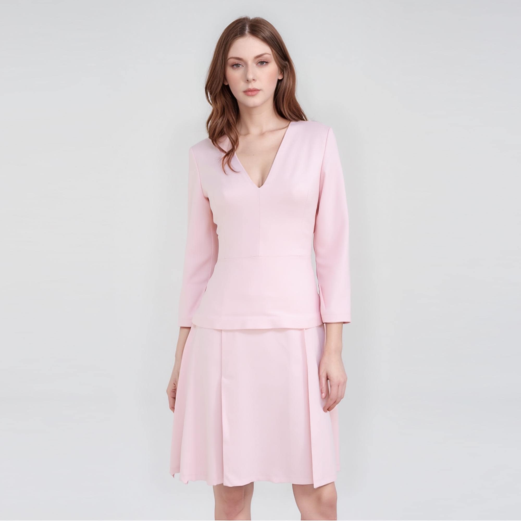 peplum dress kate middleton Kate Middleton Wows in Cherry Dress and Meaningful Jewelry at Wimbledon
