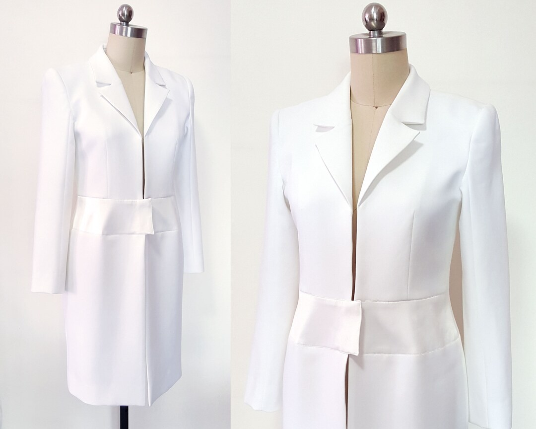 The White Sovereign Coat