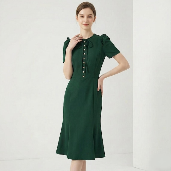 Kate Middleton Emerald Green Dress: Fit & Flare, Ruffle Sleeves - Etsy  Denmark
