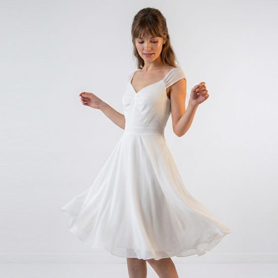 short 60s wedding dress 60s short wedding dress 60s-inspired Vintage Sleeveless Lace Short Wedding Dresses loveangeldress
