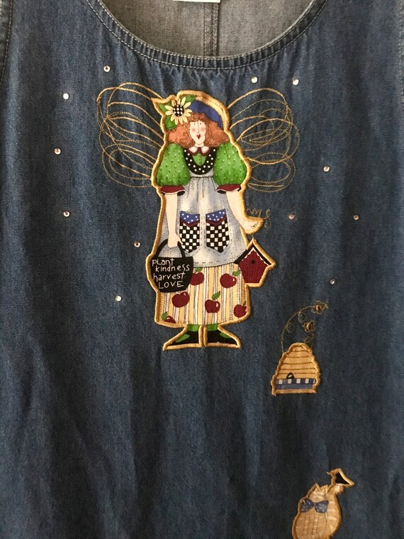Vintage Denim Jumper Dress, Women's Medium, side buttons, Garden angel appliques, cat bee hive, full length, great condition *HR* View 2