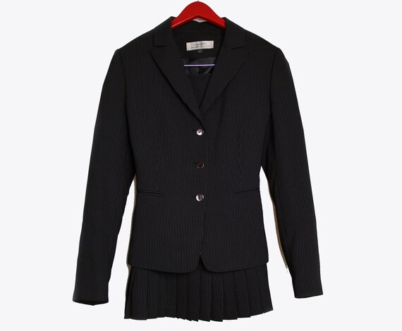 Tahari Arthur S. Levine Black Pinstrip 2 pc Busine