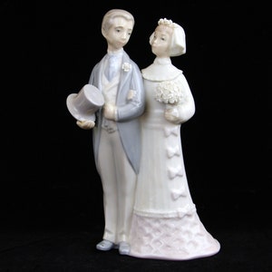 Lladro Porcelain Figurine 4808 Boda de Antño - Wedding Bride And Groom 1977 Mint Original Blue Box