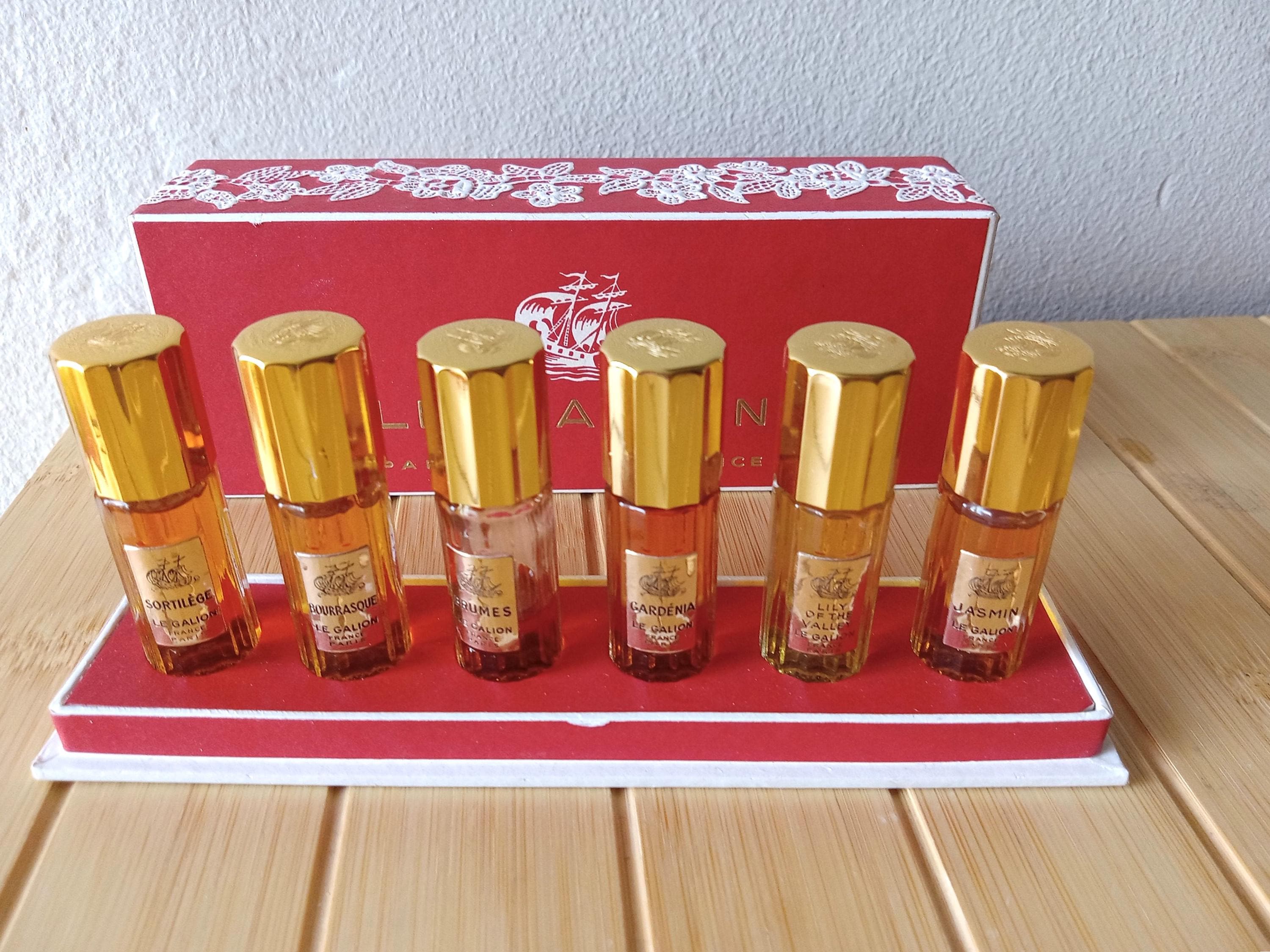 Jasmine Le Galion - Etsy