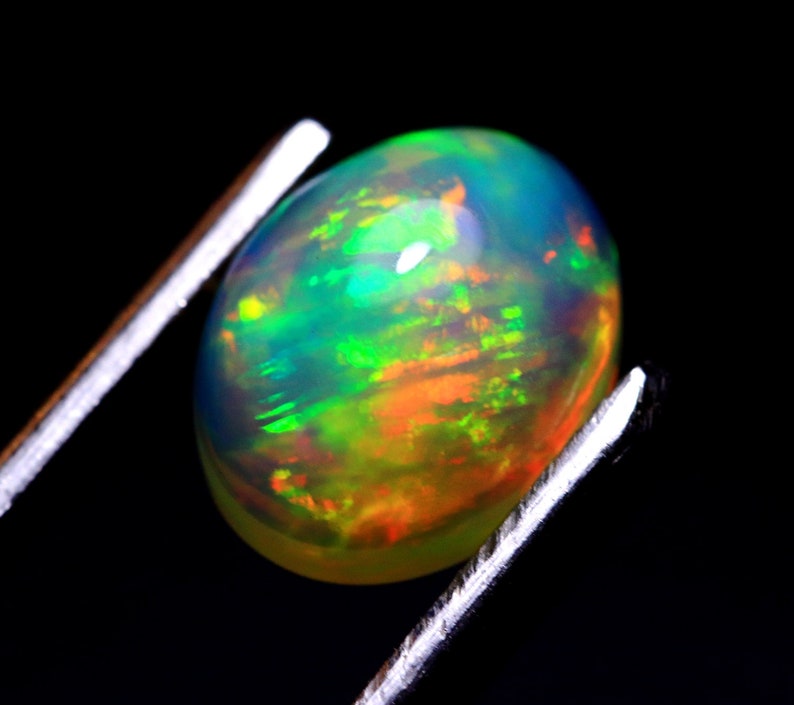 Attractive Beautiful Opal Cabochon 9x7x4.5 mm Gemstone Rainbow Fire Opal Gemstone For Use Jewelry Making AAAAAA++++