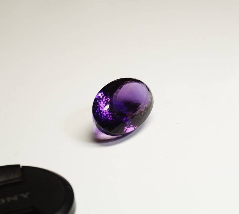 Huge Natural Purple Amethyst Gemstone Pendant Gemstone Amethyst Stone Top Quality Amethyst For Jewelry 125.50 Cts / 38.5x26x20mm image 6