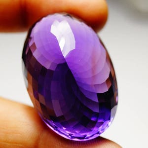 Huge Natural Purple Amethyst Gemstone Pendant Gemstone Amethyst Stone Top Quality Amethyst For Jewelry 125.50 Cts / 38.5x26x20mm image 9