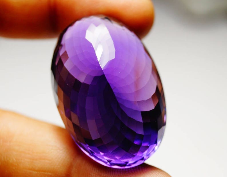 Huge Natural Purple Amethyst Gemstone Pendant Gemstone Amethyst Stone Top Quality Amethyst For Jewelry 125.50 Cts / 38.5x26x20mm image 9