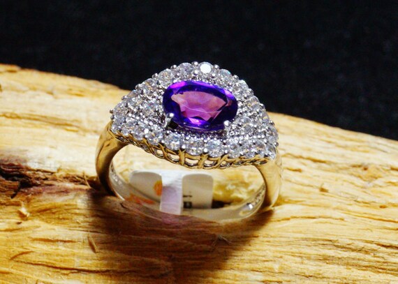 ホワイトキュービックジルコン付きパープルアメジストシルバーリング