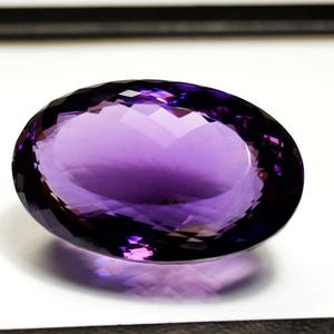 Huge Natural Purple Amethyst Gemstone Pendant Gemstone Amethyst Stone Top Quality Amethyst For Jewelry 125.50 Cts / 38.5x26x20mm image 5