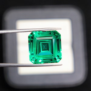 Colombian Emerald Square Unique Cut - 15mm Square Best For Jewelry Stone - Lab Created Emerald Stone - Synthetic Glass Stone  Gift Jewelry