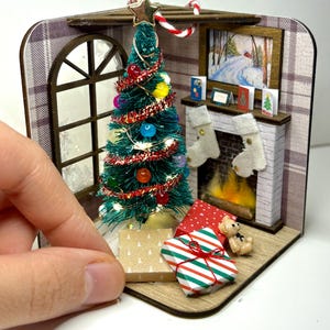 DIY Christmas Room 1:24 Scale Dollhouse Miniature Kit