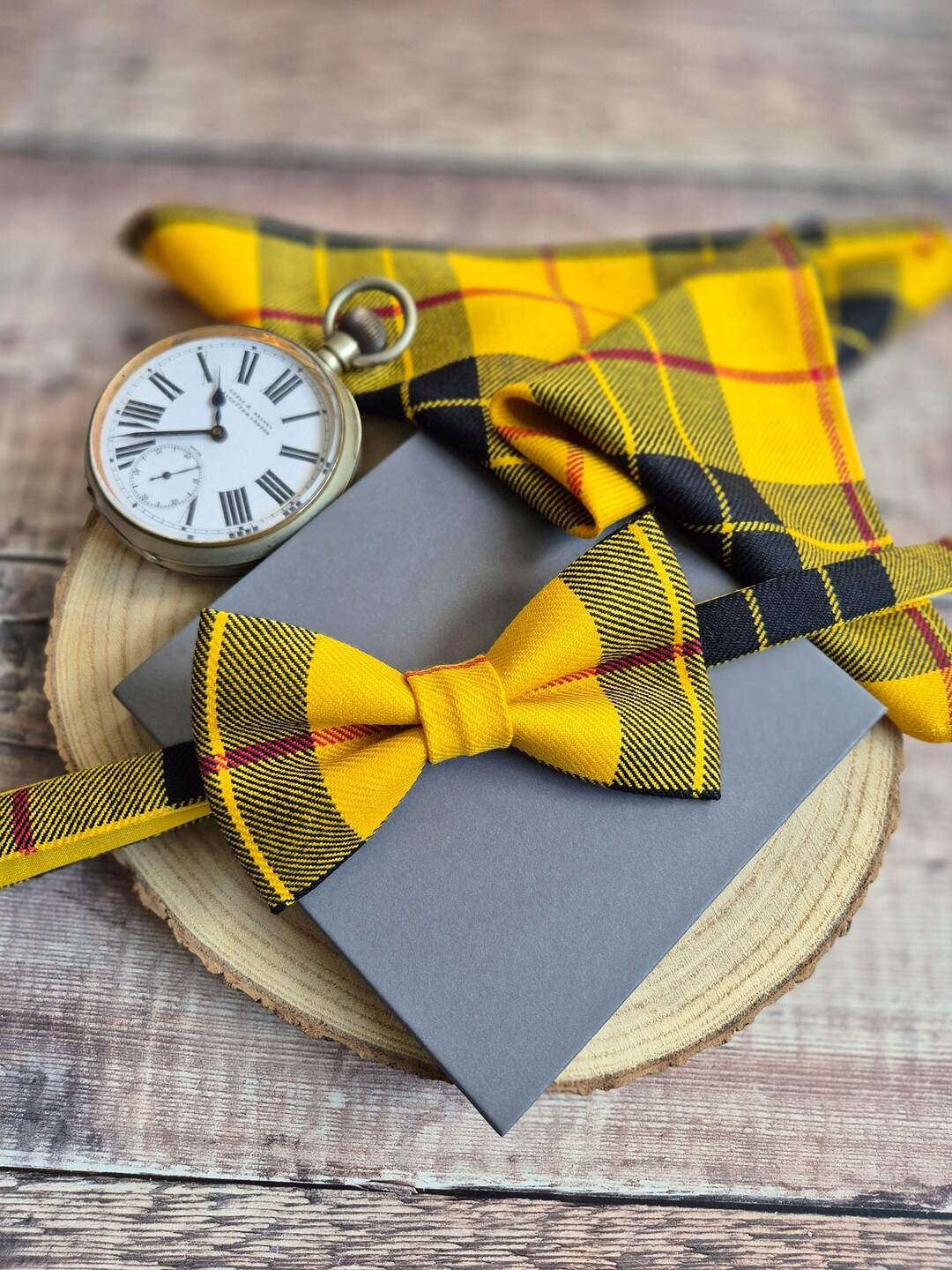 MacNaughton 02 Tartan Bow Tie main image 1