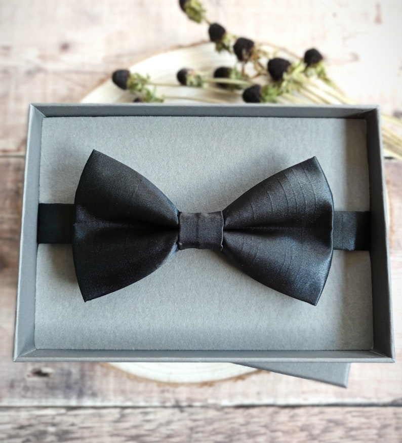 Personalised Bowtie. Men's bowties. Black Bowtie/Wedding bowties/Menswear. Graduation Bowties. Personalised gifts. Neckwear. Groomsmen gifts image 10