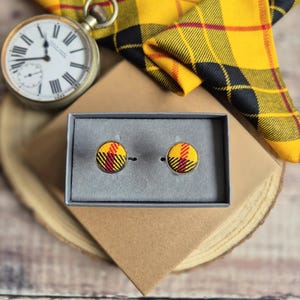 MacLeod Of Tullibardine Tartan Bow Tie main image 0