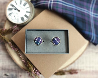 Scotland Forever Tartan Cuff links. Scottish Tartan Cufflinks. Men's Wool cufflinks. Men's gifts. Shirt accessories. Cufflinks. Menswear.