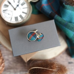 Flower Of Scotland Tartan Cuff links. Scottish Tartan Cufflinks. Men's Wool cufflinks. Men's gifts. Shirt accessories. Cufflinks. Menswear. image 2