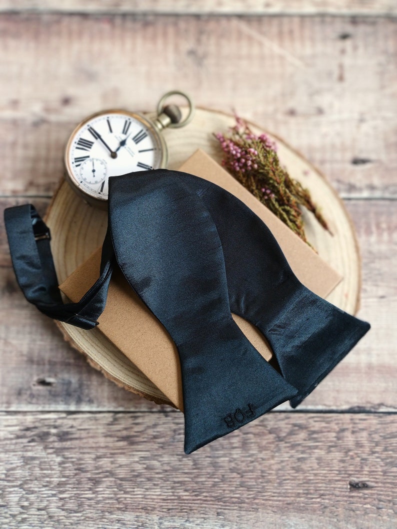 Personalised black self tie bowtie