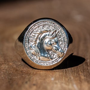 Silver horse ring, unisex equestrian ring, animal ring made of pure Sterling Silver