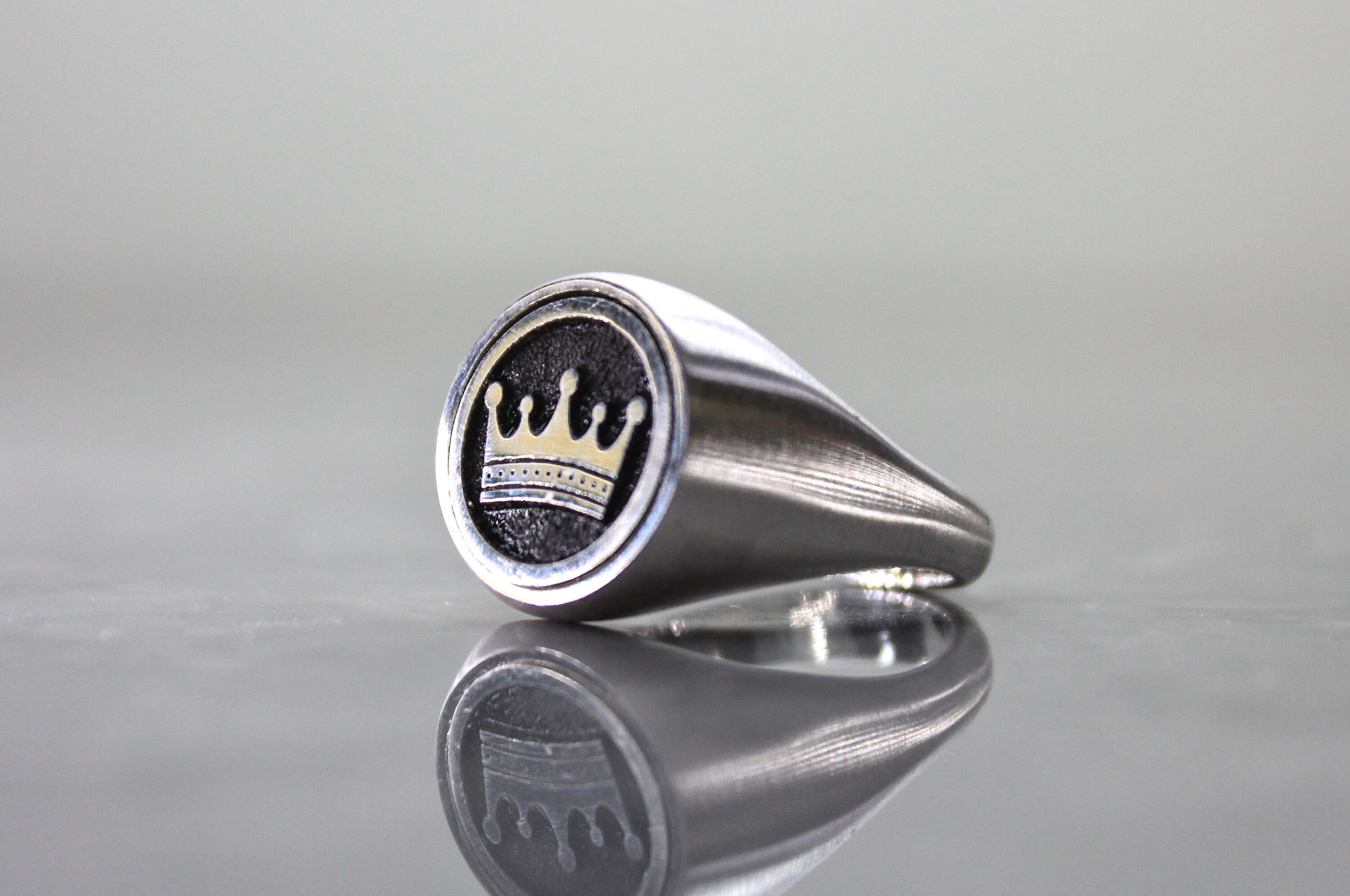 Crown 2024 pinky ring