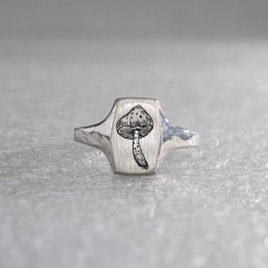 Anillo de sello de hongo de plata esterlina, joyería bohemia grabada
