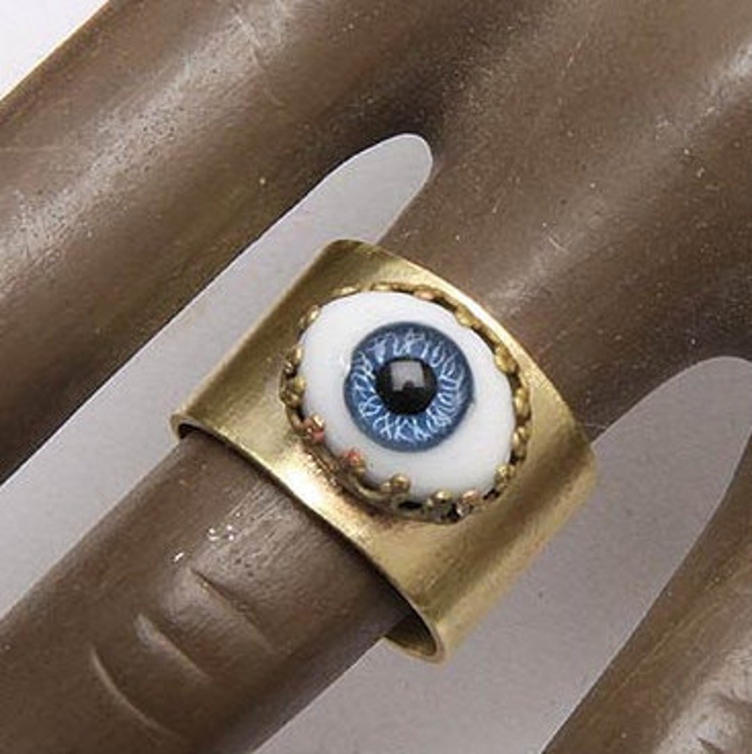 Glass Eye Ring, Antique Doll Eye, Eye Ring for Man or Woman - Etsy