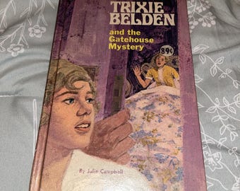 Trixie Belden and the Gatehouse Mystery Vintage Whitman Hardcover