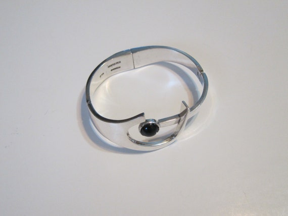 Vintage Black Onyx Mexican Sterling Silver (925) Bangle