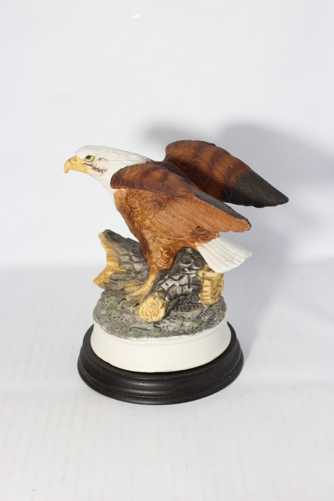 American Bald Eagle, Vintage Porcelain Figurine Statue, Birds in Flight