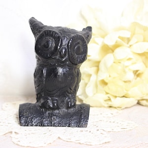 Vintage Cast Iron Owl Coin Bank: Figural Still Bank, Primitive Decor